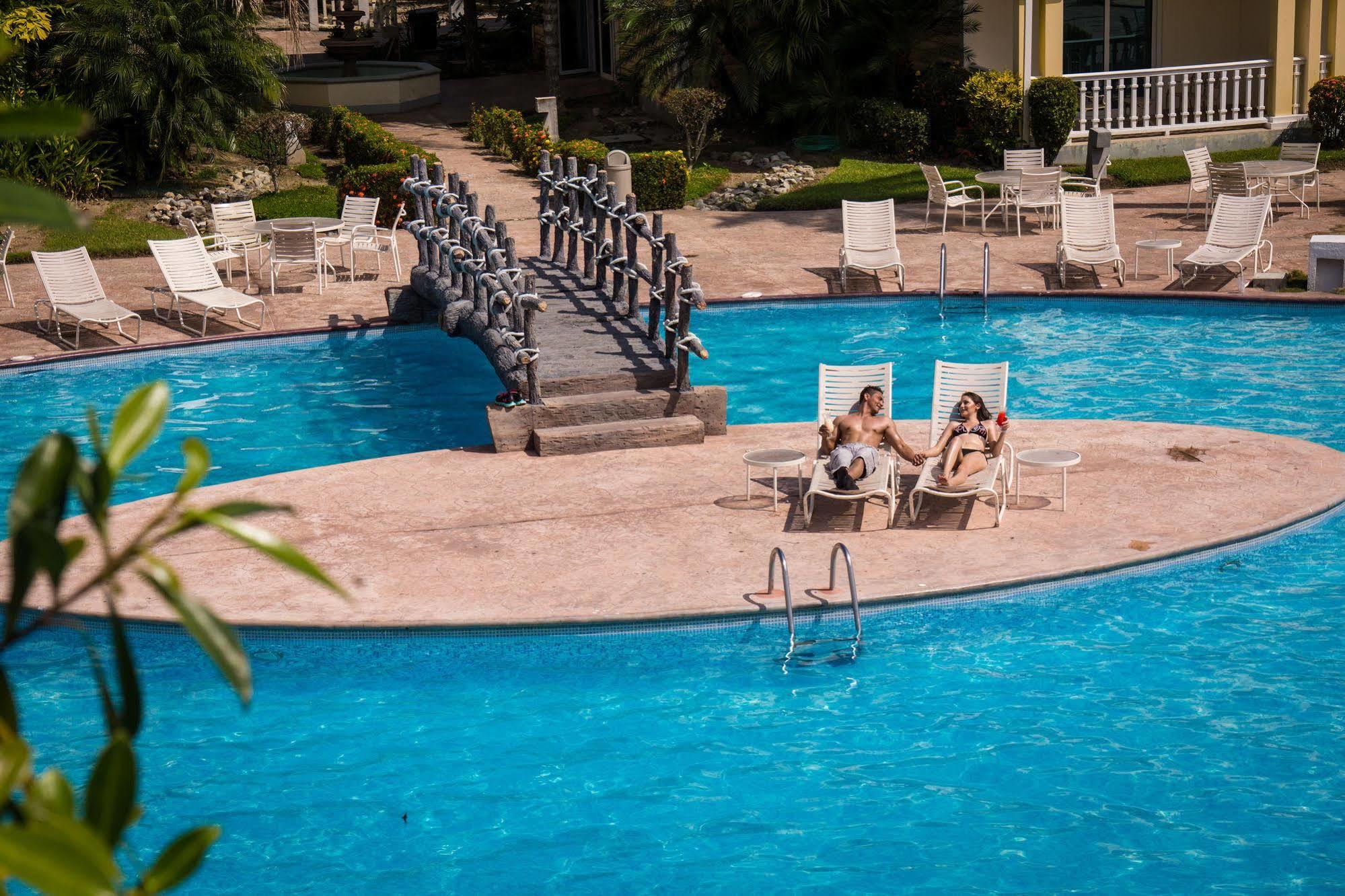 Telamar Resort Exterior photo